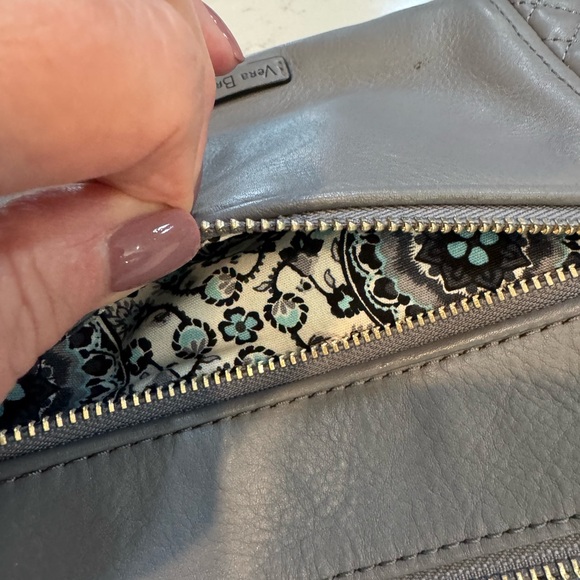 Vera Bradley small gray leather crossbody - Picture 6 of 7